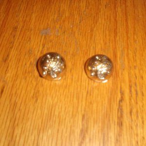 IXEL clip earrings gold silver tone scrolls circles